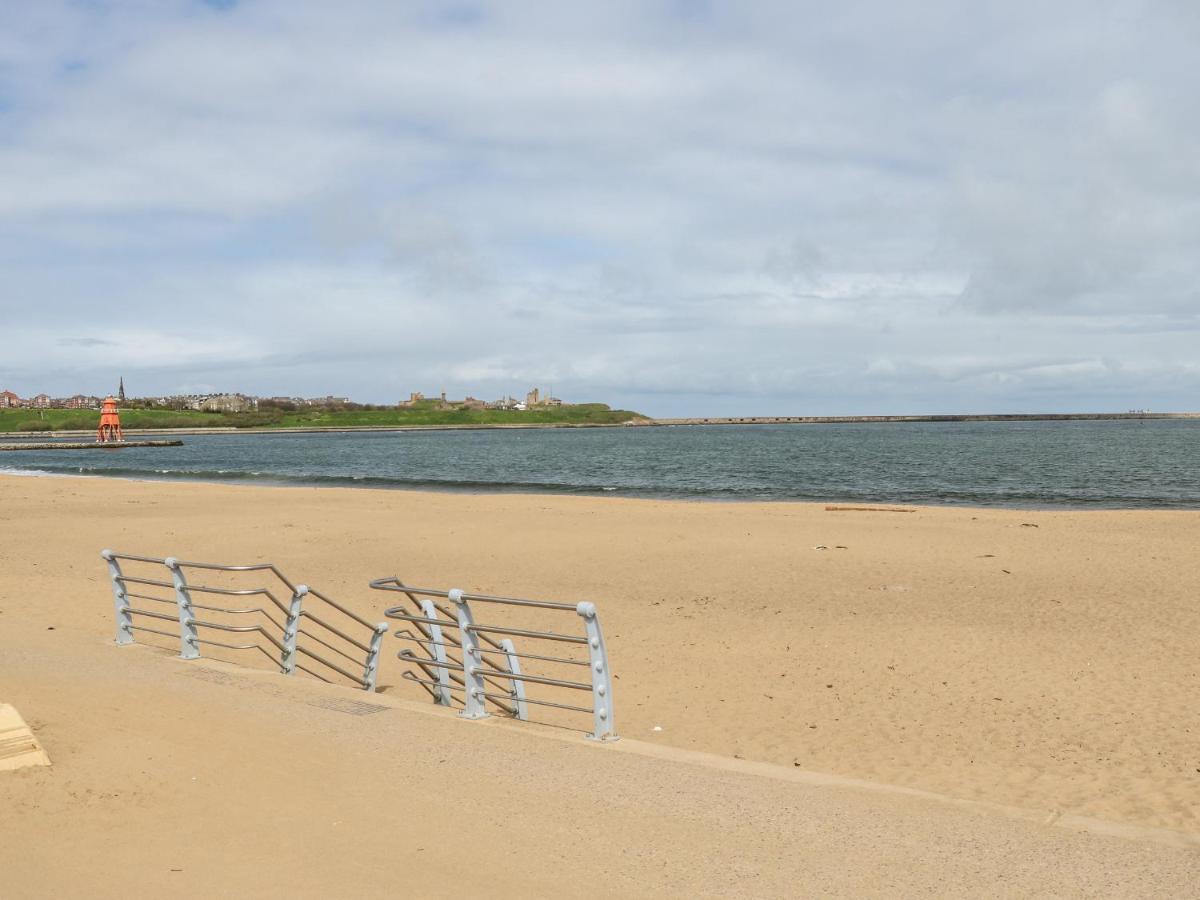 The Beach Apartment Саут-Шилдс Экстерьер фото